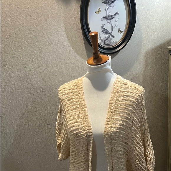 Blu Pepper Cream Open-Front Cardigan with Textured Knit. WT246 - Picture 8 of 8